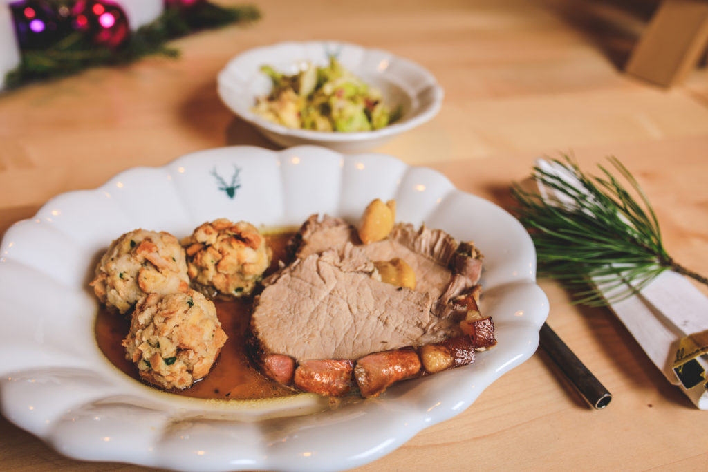 Schweinsbraten mit warmem Speckkraut - Marcher Fleischwerkstatt
